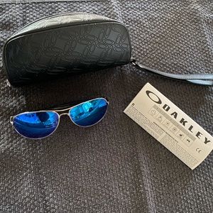 Women’s Oakley Sunglasses
